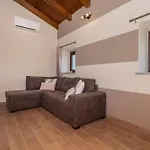 Casa de Férias Viverone - La Borgata X12
